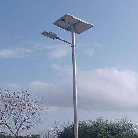 Blue Power Solar Street Light 100W Lagos