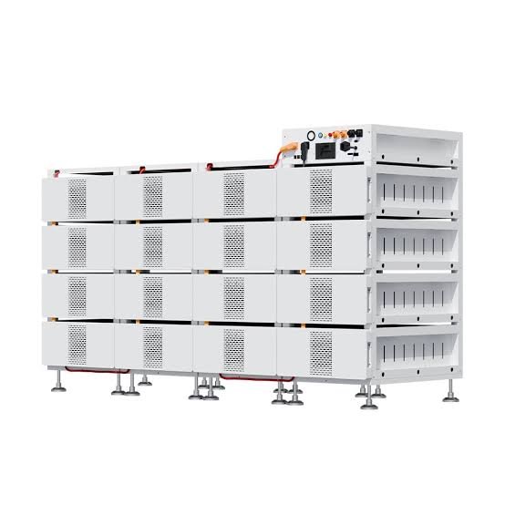 images12 Deye SUN-80K-SG02HP3-EU-EM6/BOS-B Pro-A3 80kW 241.15kWh C&I ESS Bundle