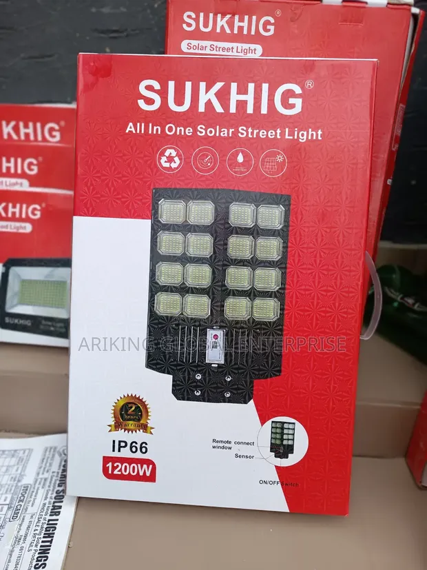 SUKHIG 1000W Solar Street Light with free mounting pole
