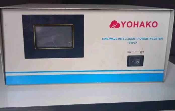 YOHAKO 3KVA 24V Hybrid Inverter Solar-ready inverter system
