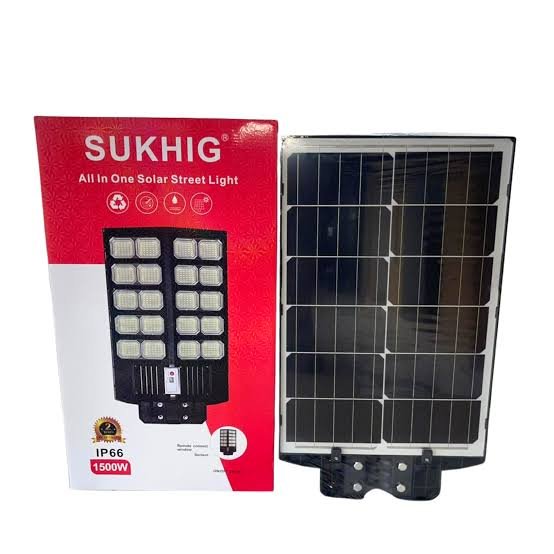 SUKHIG 300W Supreme Lite Solar Street Light auto ON/OFF