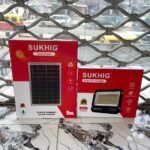 SUKHIG Solar Wall Light 40W PIR sensor